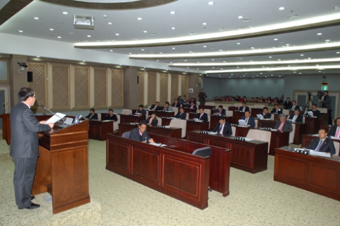 고등 주거환경개선사업 시행촉구 결의문채택