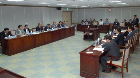 강릉시의회 군피해대책위원회 수원시의회 방문