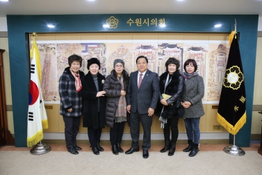 방송통신대학 동문들