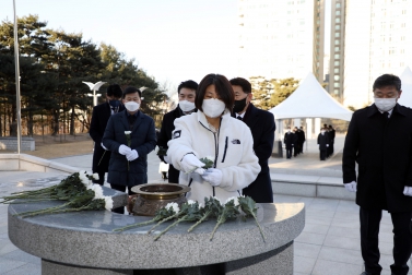 20220101 새해 현충탑 참배