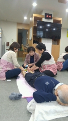 어르신 자원봉사 활동