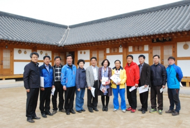 화성특별위원회 한옥마을 견학2