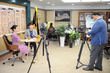 6.5 조명자 의장님 경기인터넷 인터뷰