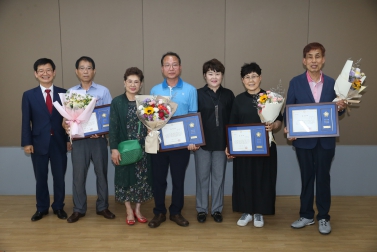 6.11 농수산물시장 농업기술센터 의장님 표창수여