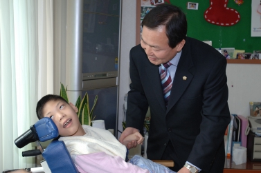 사회복지시설 방문 격려