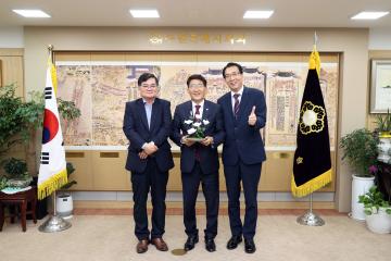 20230518 이철규 효동초 교창