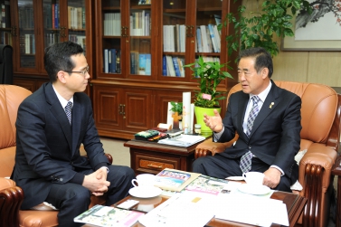 자치 발전 인터뷰