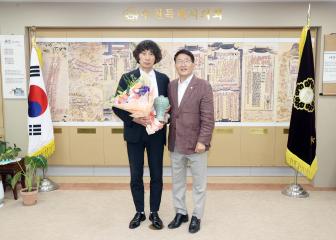 20240627 최창석 수원시노조위원장 감사패