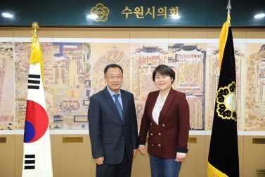 3.11 고등법원장 수원시의회 방문