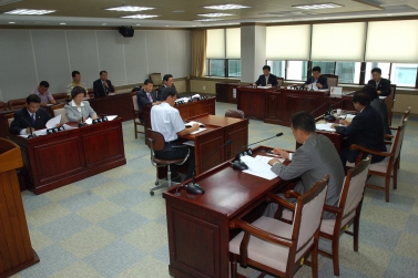 의회운영위원회 회의