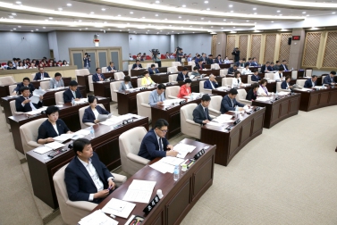 제327회 제1차 정례회 제1차 본회의