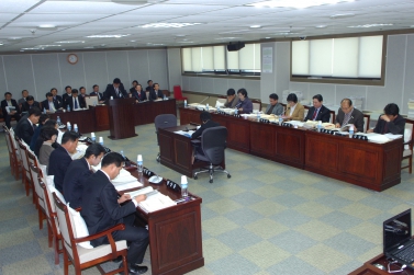 예산결산특별위원회 회의