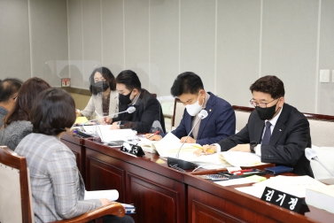 20211201 각 상임위별 예산안 등 예비심사