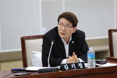 1.24 문화복지위원회