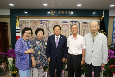 산수경로당 의장실 접견