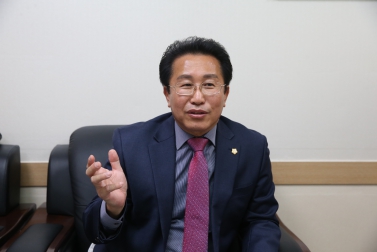 3.25 최인상의원 인터뷰