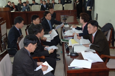 2006년도 예산안 및 기금운용계획안 심사