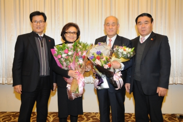 2014년 수원시 사회복지 경진대회 경기도사회복지사협회장상 조돈빈의원 수상