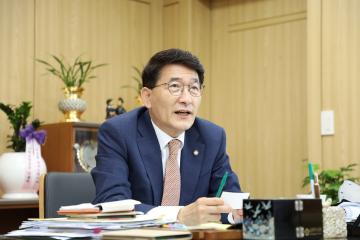 20220901 김기정 의장 기호일보 인터뷰