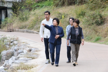 지역주민과 함께 원천리천 현장로드 체킹