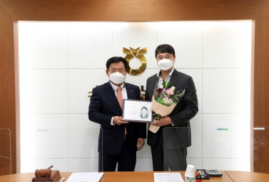 20211116 조석환 의장 농협창립 60주년 감사패 수령