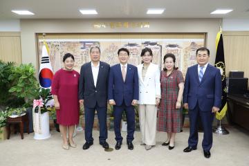 20220901 김옥환 회장 일행