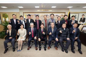 20230328 수기총 열린교회 신동흥 목사 등 방문