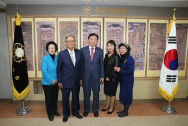 10.22 전 박명자의원 내방