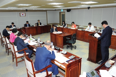 의회운영위원회 회의