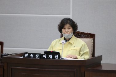 5.27 의회운영위원회 회의