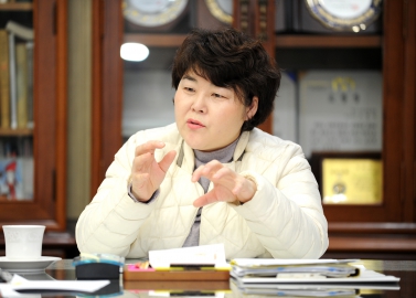 3.10 한스경제 의장님 인터뷰