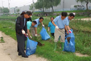 수원시회 개원1주년맞이 의원 자원봉사활동-경제환경위원회