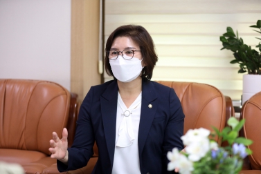 20210907 황경희 의원 경기신문 인터뷰