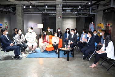 20210526 청년터전 온라인 전시회 관람 및 청년작가 간담회