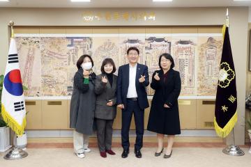 20231113 김기정 의장 내방객