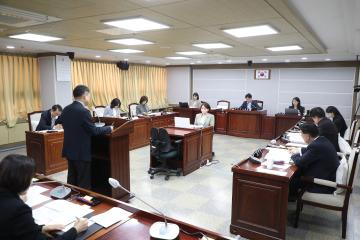 20250418 보건복지위원회 조례안 등 안건심사