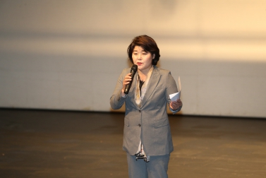 10.7 장안구 은빛 어르신 노래자랑 