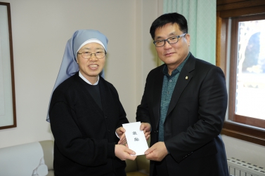  설 맞이 평화의 모후원 방문 (1)