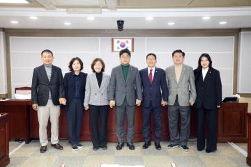 20241121 보건복지위원회 단체기념사진