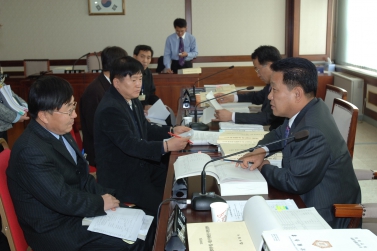 2006년도 예산심의