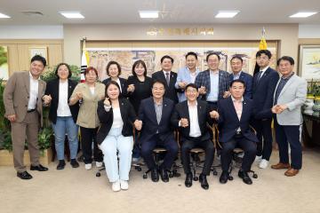 20230601 전주시의회 의원단 방문