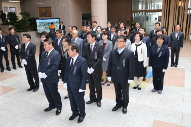 고 김영삼대통령 서거조문