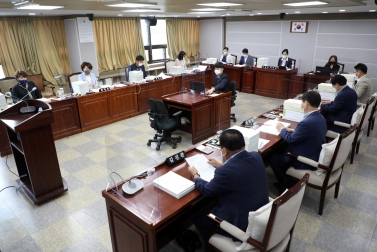 20210615 복지안전위원회 조례안 등 안건심사 및 의결