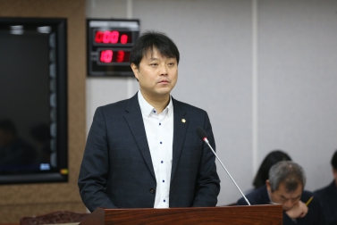 1.24 조례안심사