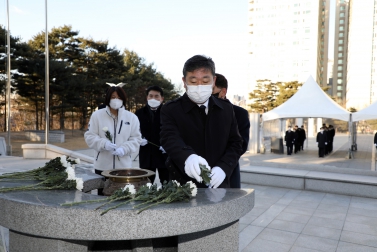 20220101 새해 현충탑 참배