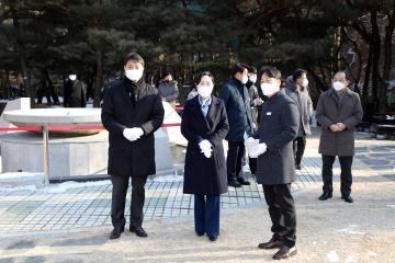 20220121 수원시 연화장 위령탑 참배