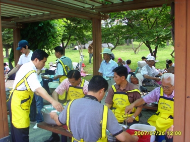 제8대 수원시의회 개원1주년 맞이 봉사활동