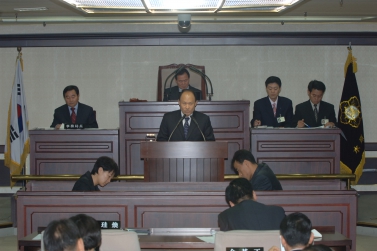 제235회 정례회 제2차 본회의