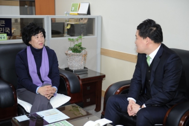 백정선의원장님인터뷰