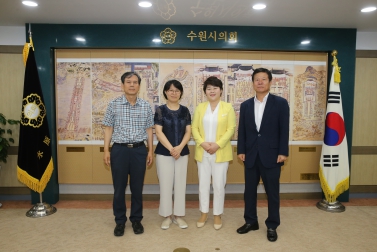 아주대학교 부총장 내방